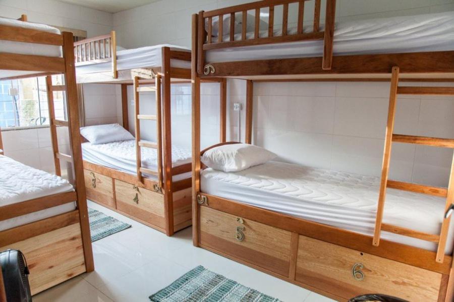 Sea Wolf Surf Hostel Florianópolis Екстериор снимка