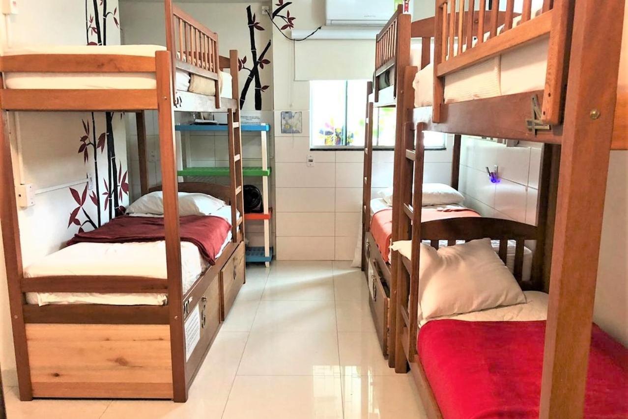 Sea Wolf Surf Hostel Florianópolis Екстериор снимка