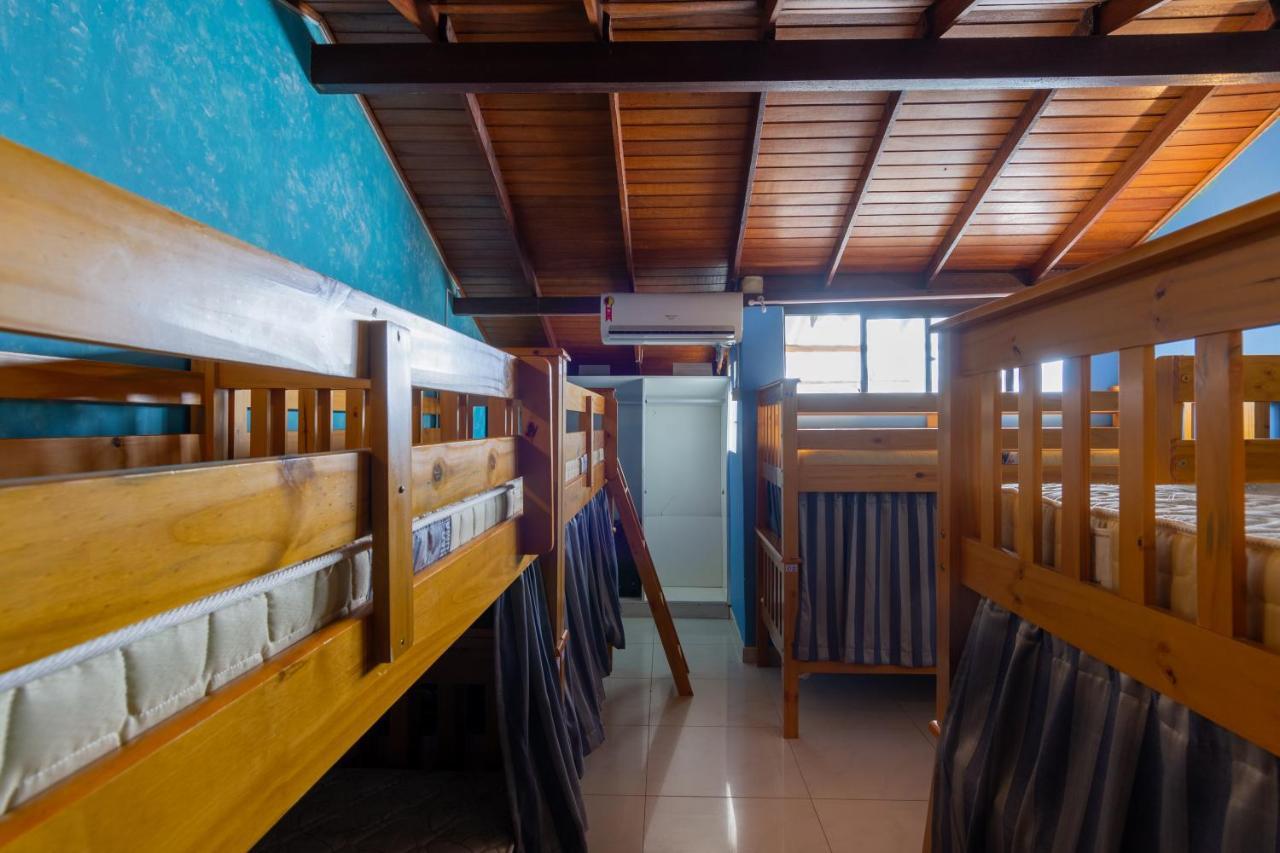 Sea Wolf Surf Hostel Florianópolis Екстериор снимка