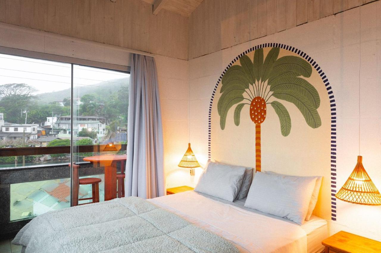 Sea Wolf Surf Hostel Florianópolis Екстериор снимка