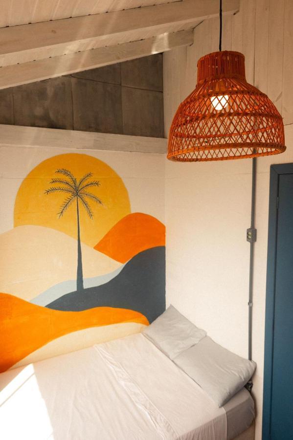Sea Wolf Surf Hostel Florianópolis Екстериор снимка